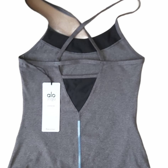 ALO Yoga purpose Fitted THANK . - Picture 14 of 15